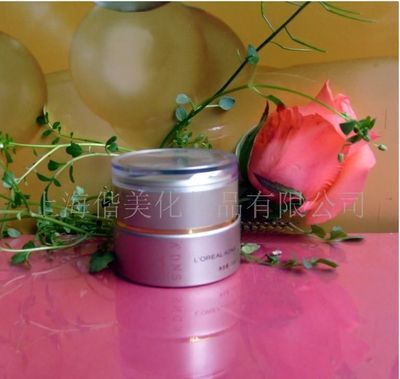 深圳寶之源化妝品貿(mào)易 護(hù)膚品代理貿(mào)易的行業(yè)先鋒